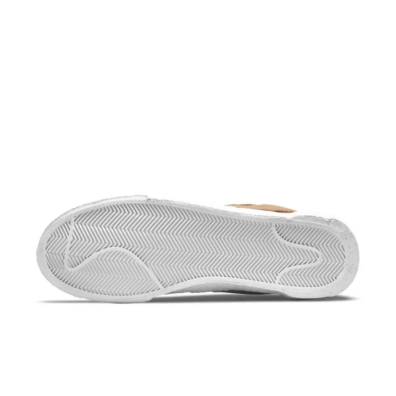 Nike x sacai Blazer Low British Tan (2021) – “Brtitish Tan / White / University Red” (DD1877-200)