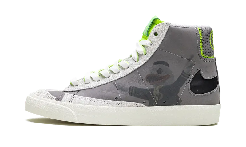 Nike Blazer Mid ’77 “University of Oregon Football” (FD0235-001)