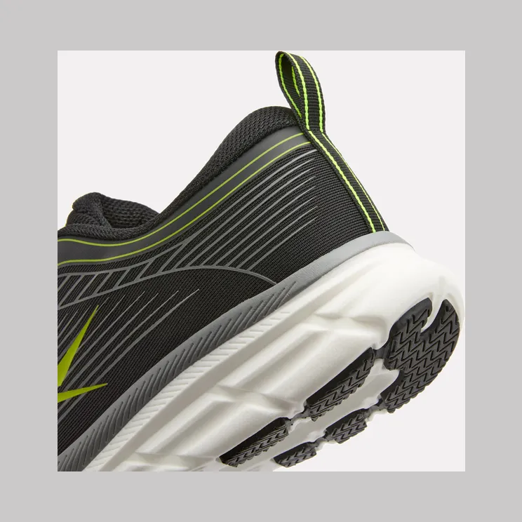 reebok-road-strider 100256910