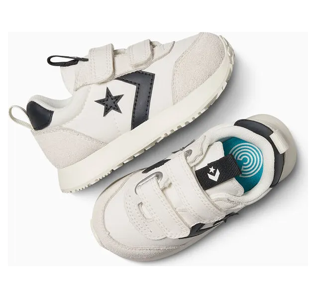 converse-sneaker A15561C