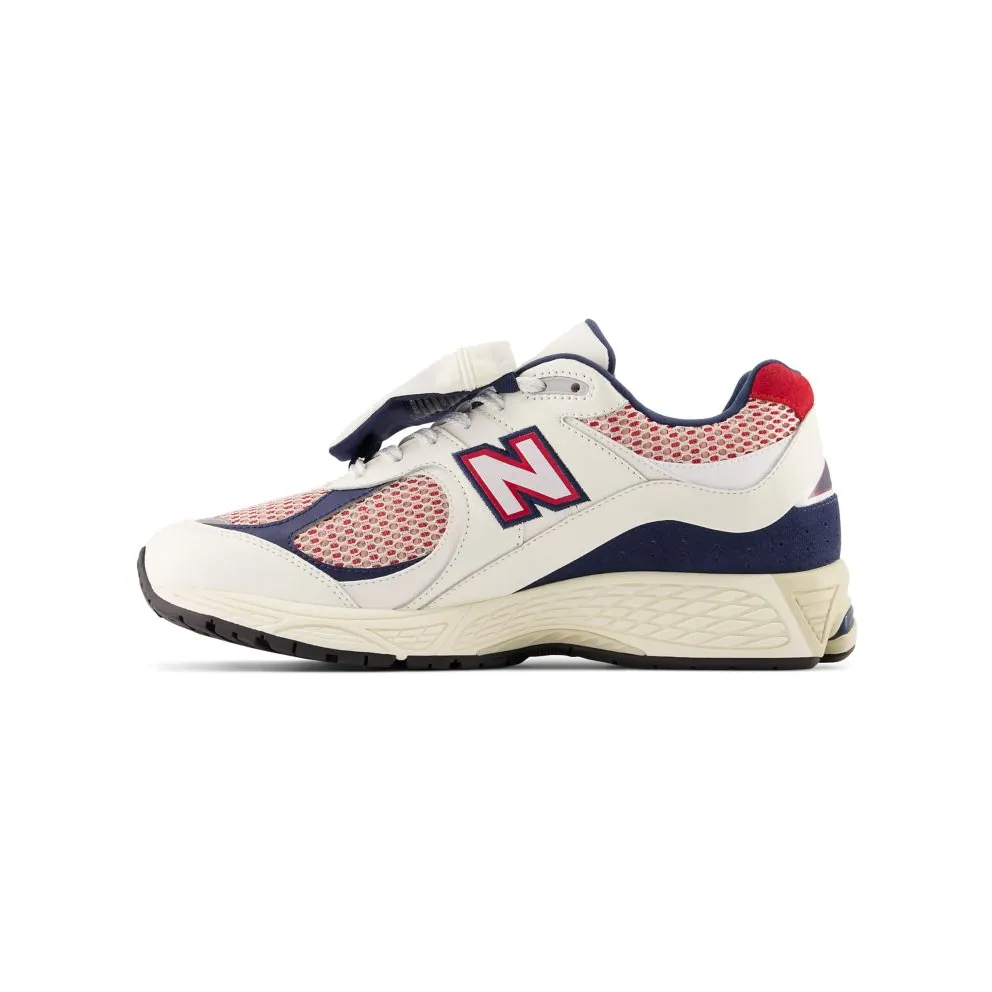 New Balance 2002R “Sea Salt/Team Red” (M2002RVE)
