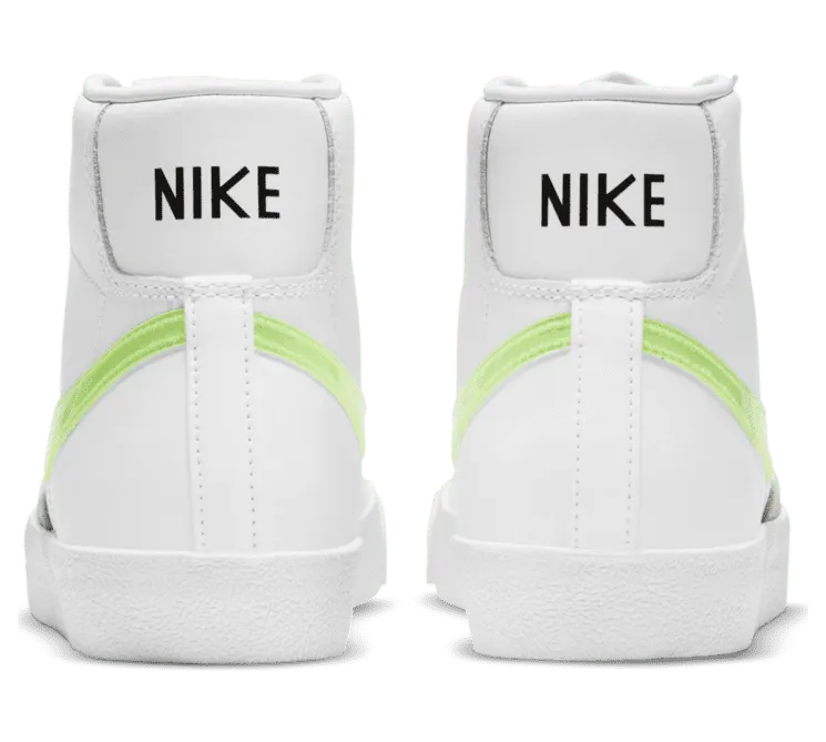 nike-blazer DJ3050-100