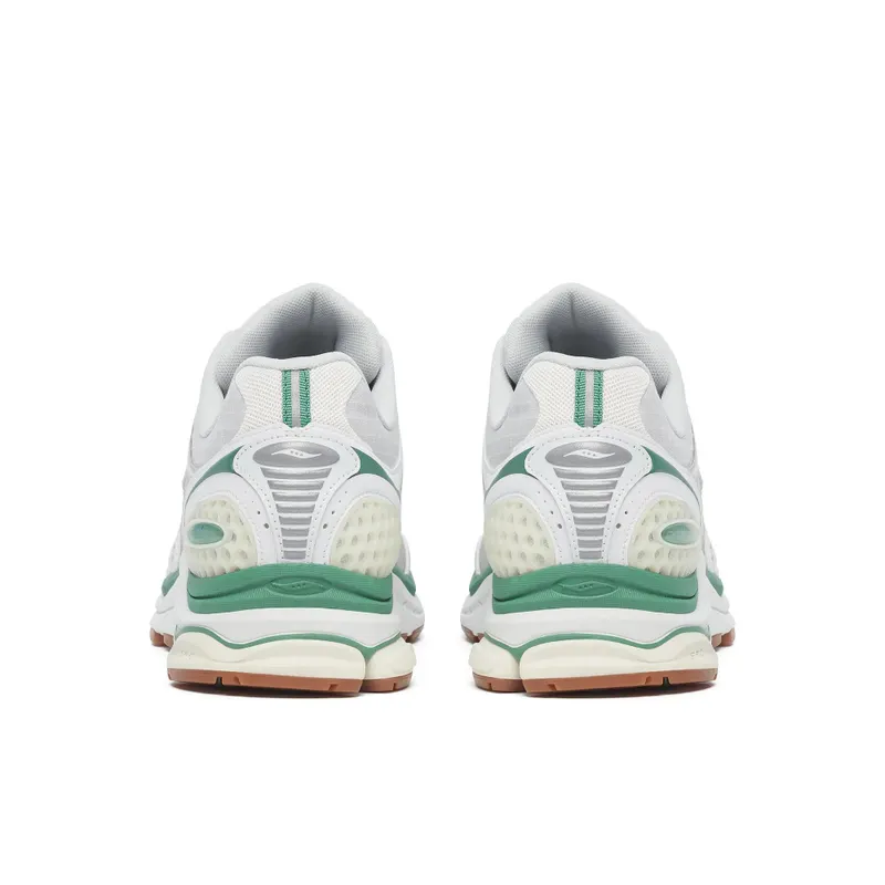 SAUCONY ProGrid Triumph 4 “Light Tan / Green” (S70935-2)