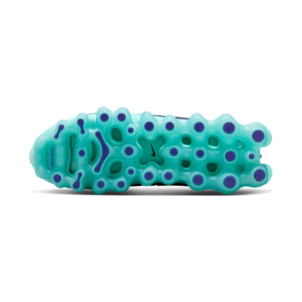 Nike Liquid Max – “Black / Radiant Blue / Aurora Green / Chrome” (IQ7635-001)