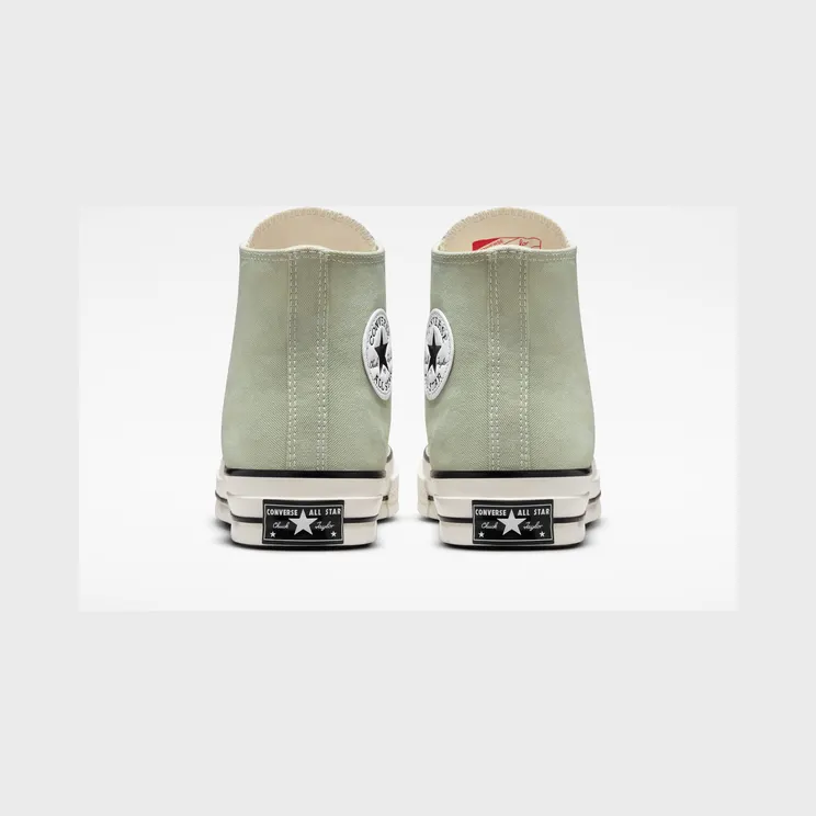 converse-chuck-taylor-all-star A02756C
