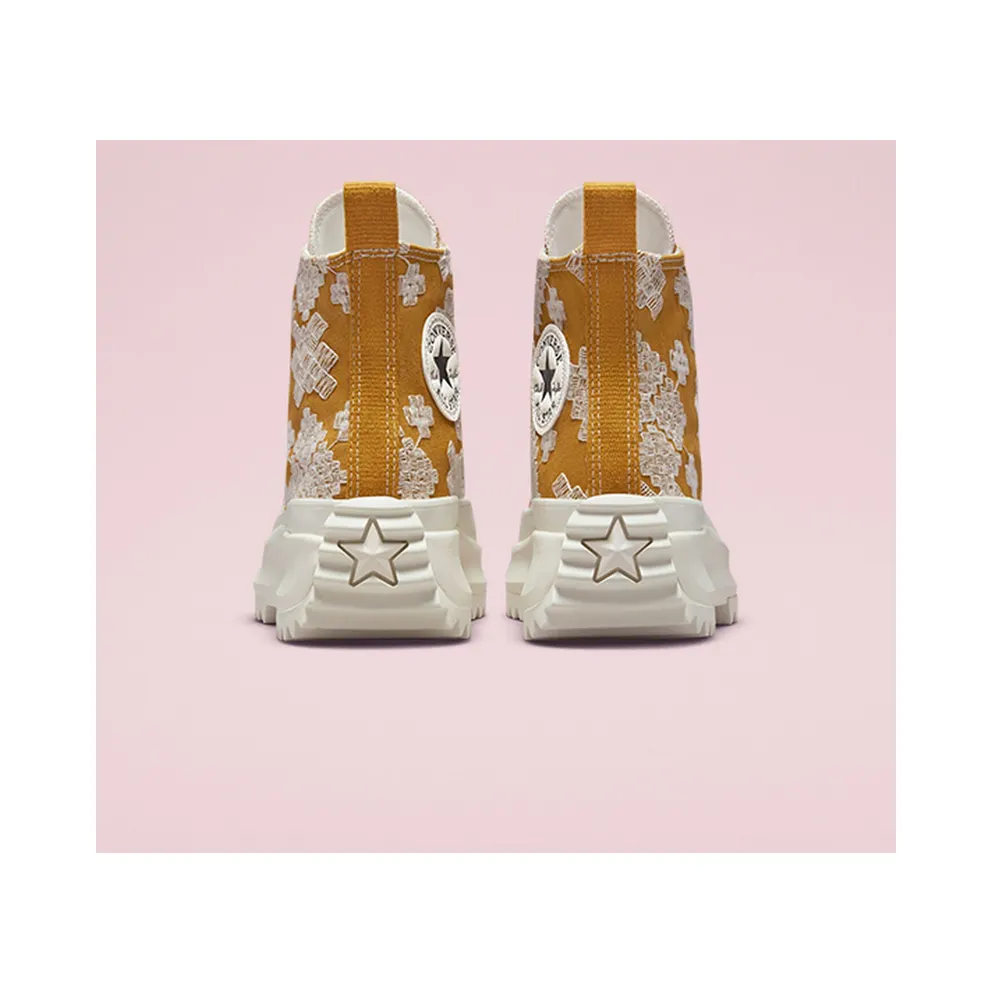 Converse Run Star Hike Platform Tonal Embroidery Goldtone/egret/egret (A02231C)