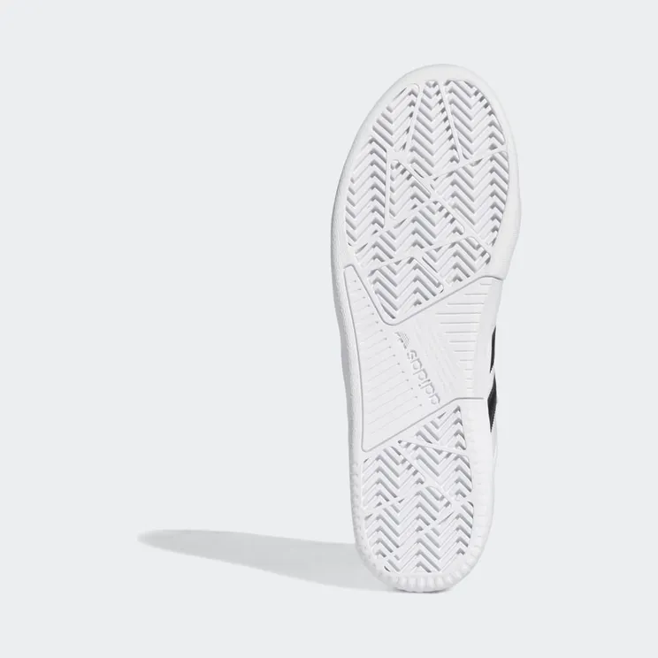 adidas-tyshawn H04931