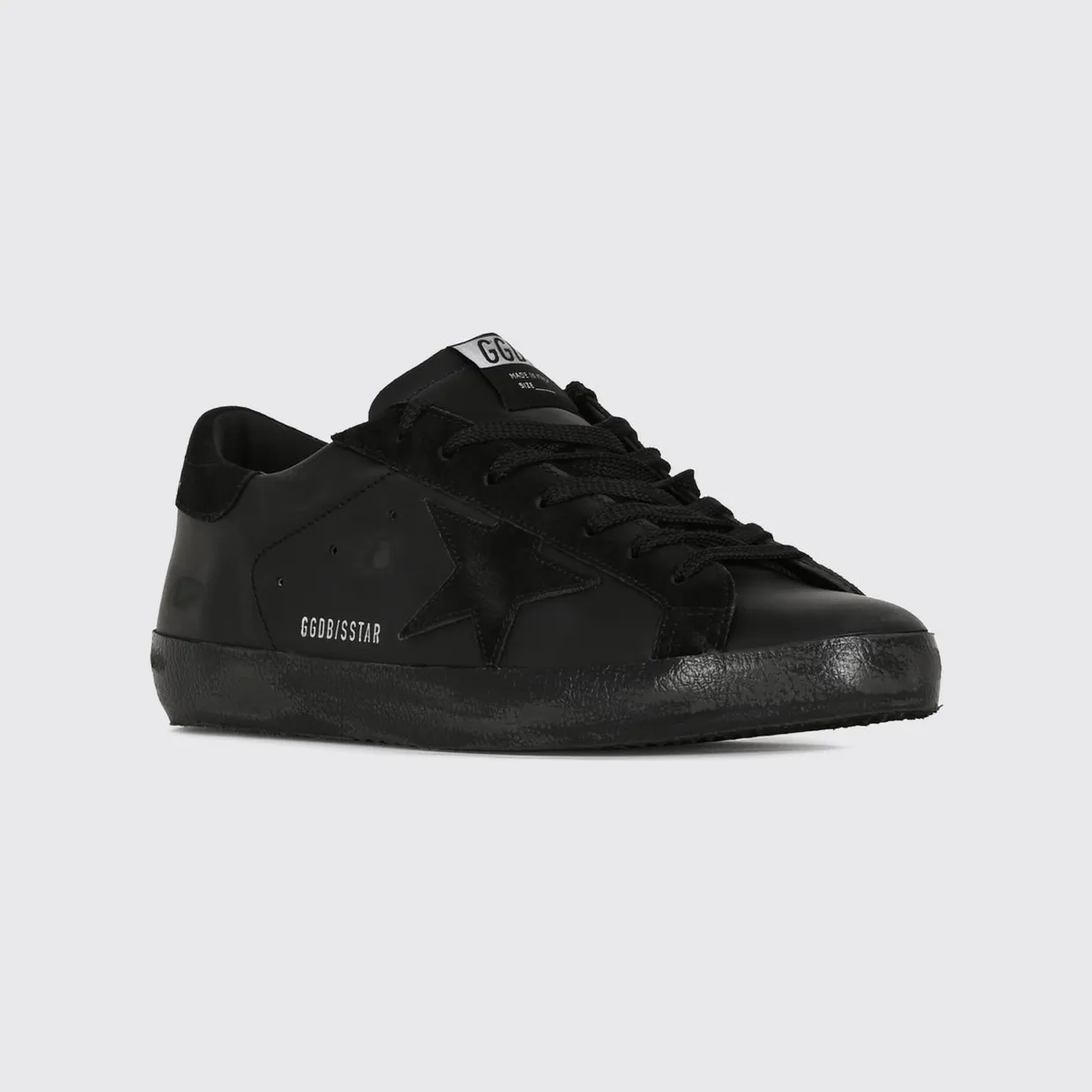 Golden goose Super-Star Trainers in Calfskin Leather with Distressed Effect Black (GMF00101F00799190100)