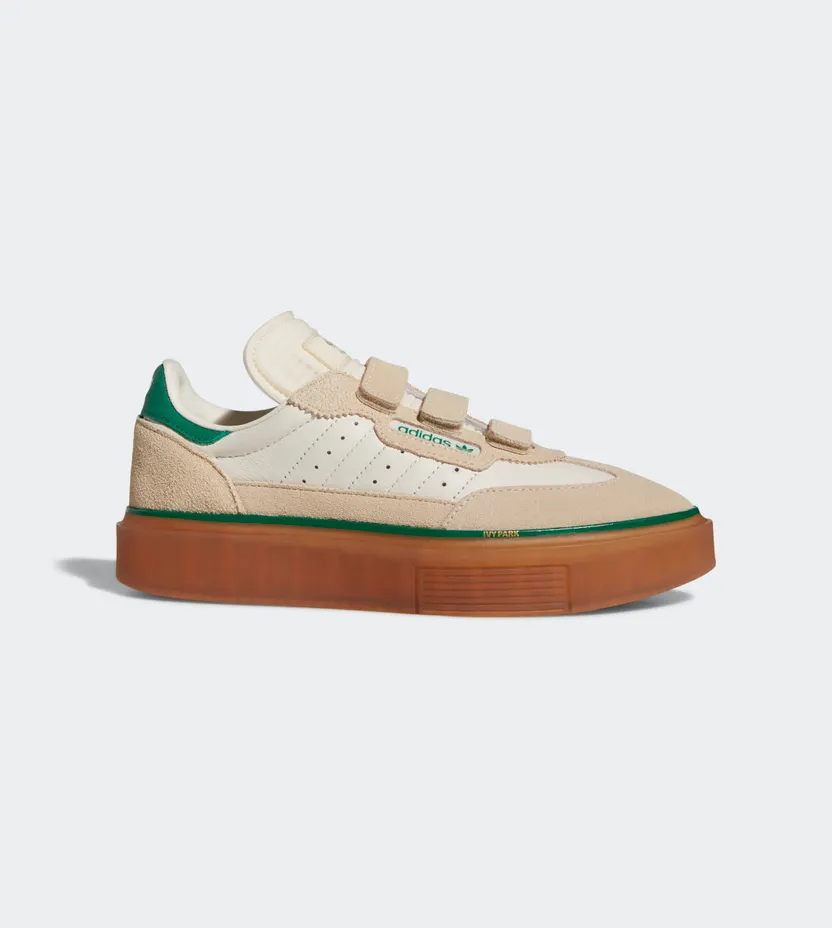 adidas Super Sleek Three-Strap V1 Wonder White / Core White / Gum (GY1777)