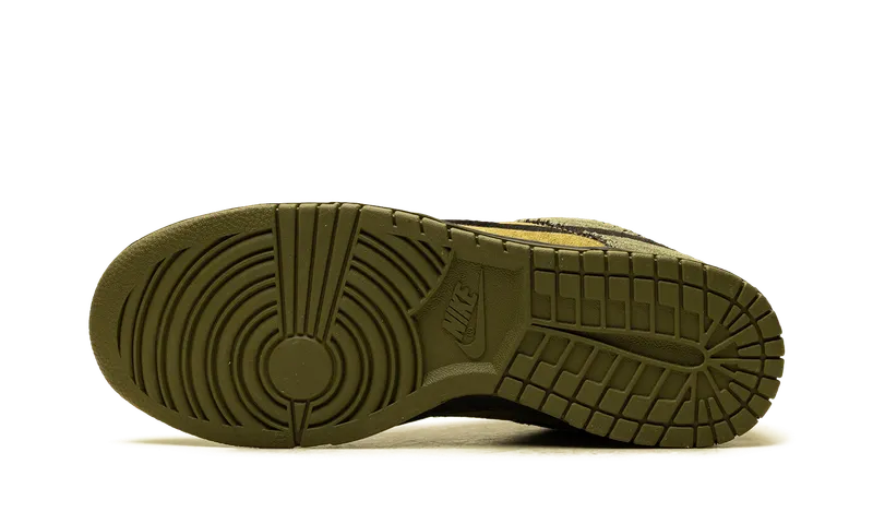 Nike Dunk Low Retro SE “Camo Olive” (HV4452-300)