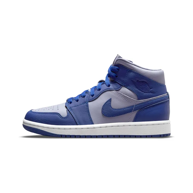 Air Jordan 1 Mid Georgetown (2021) – “Cool Grey / Navy” (DH7821-500)