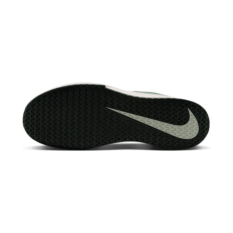 nikecourt FZ2155-005