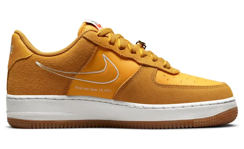 nike-air-force DA8302-700
