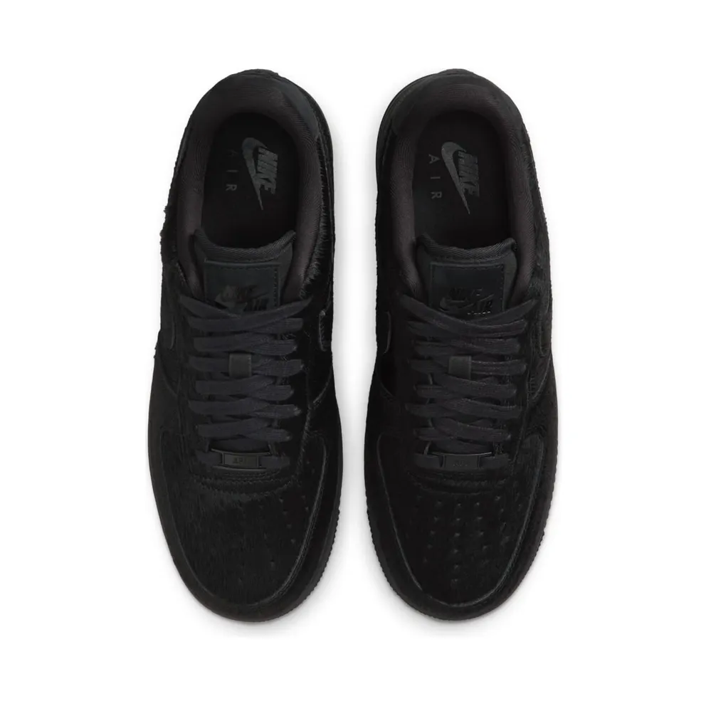 Nike AIR FORCE 1 ’07 “Triple Black Pony Hair” (II7398-001)