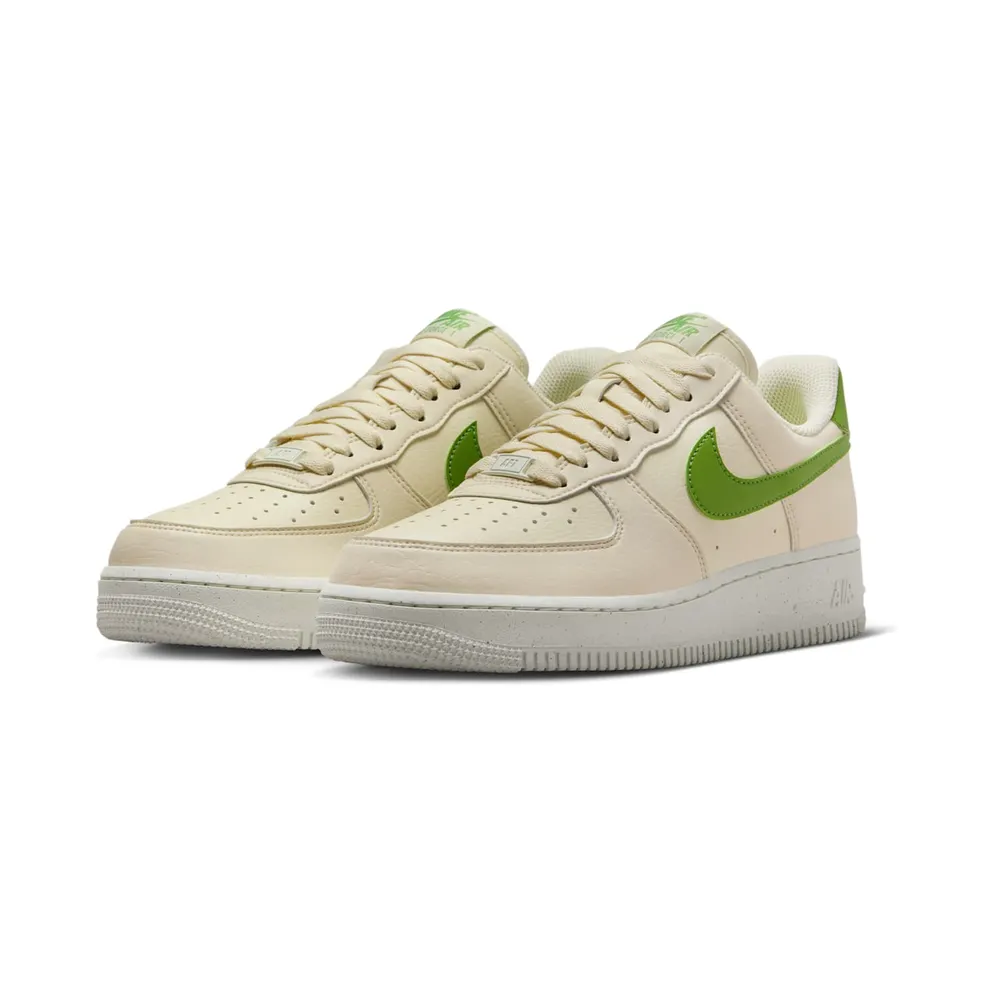 Nike AIR FORCE 1 ’07 LO “COCONUT MILK” (DV3808-102)