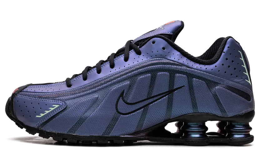 Nike Shox R4 “Iridescent” (HQ3446-001)