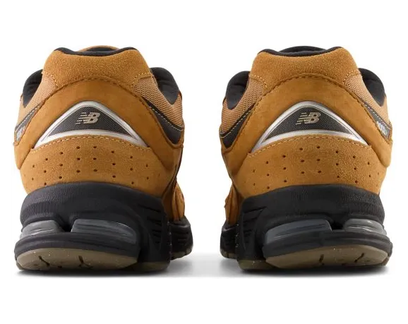 new-balance-2002r M2002REI