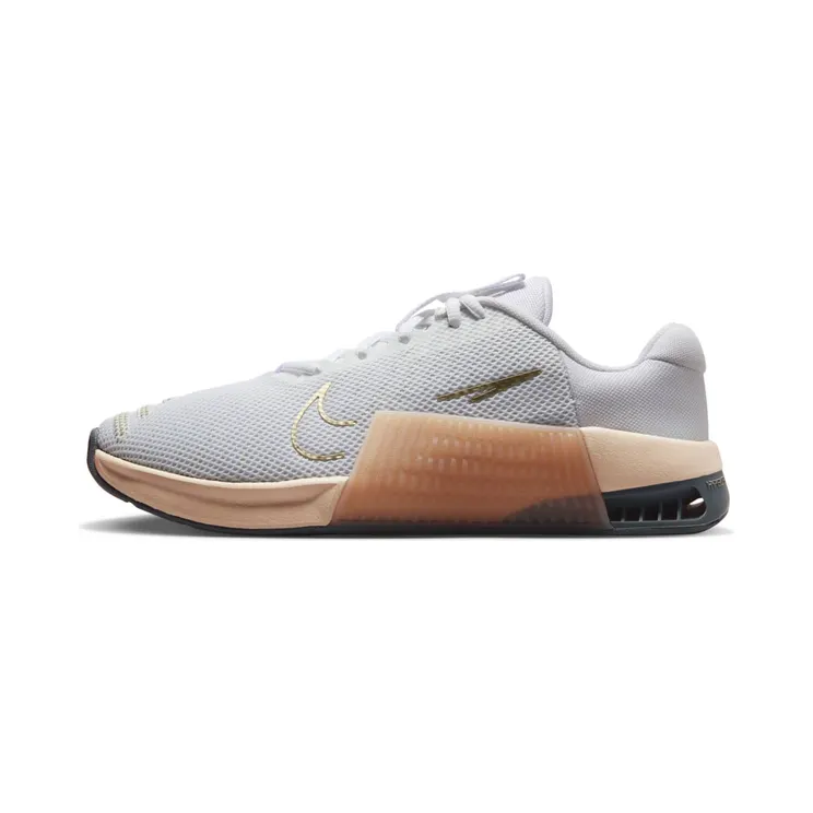 Nike Metcon 9 White Gold Sanddrift “White / Metallic Gold Grain / Sand Drift” (DZ2537-104)