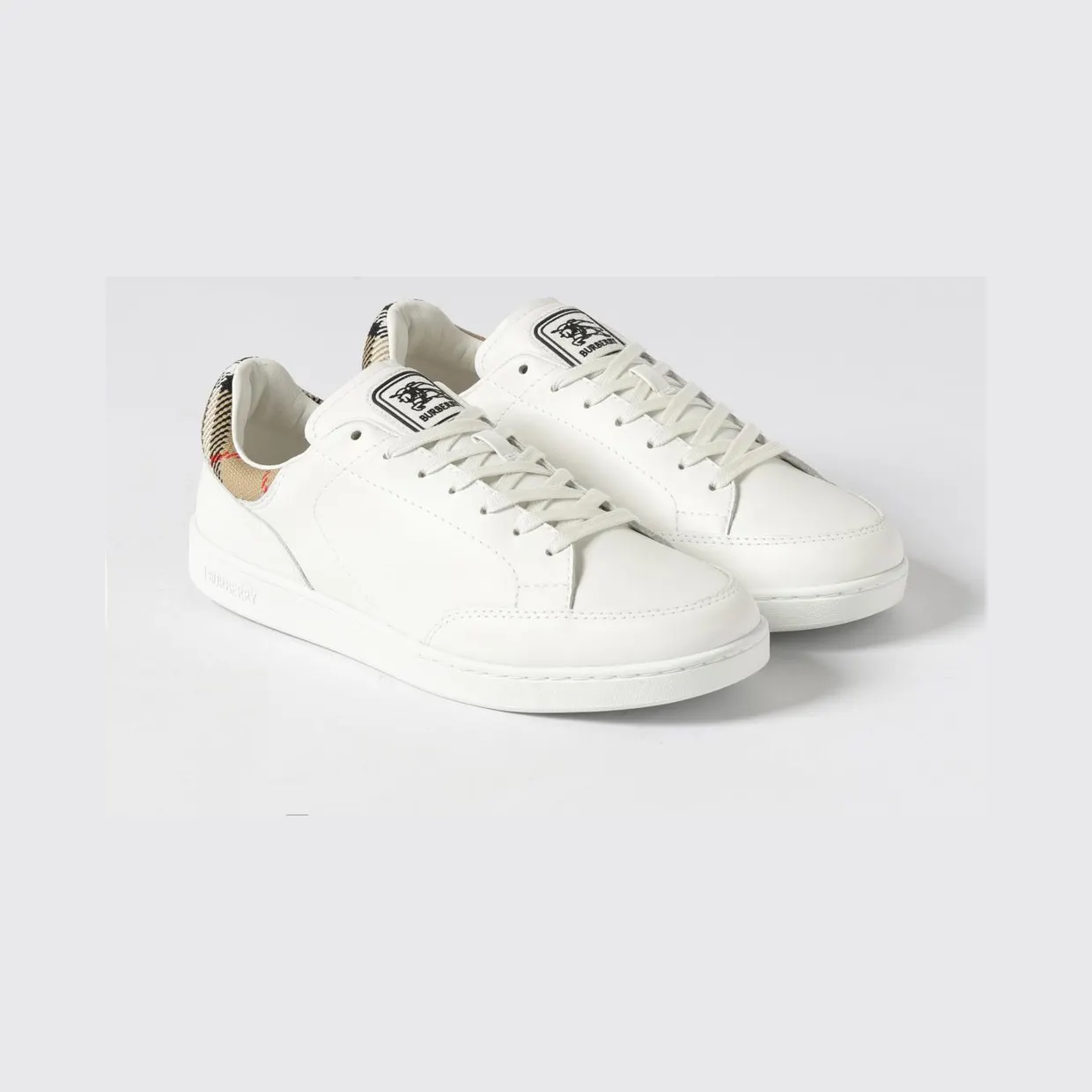 BURBERRY Sneakers White (8118850)
