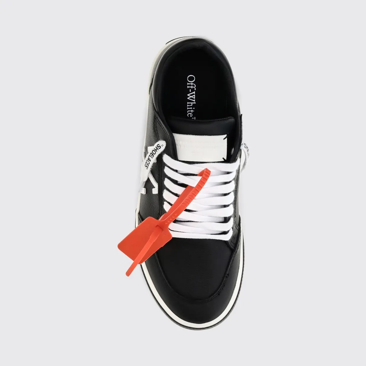 Off-White Vulcanized Grained Calfskin Sneakers with Arrow Logo Black (M293C9L0021001) (3)