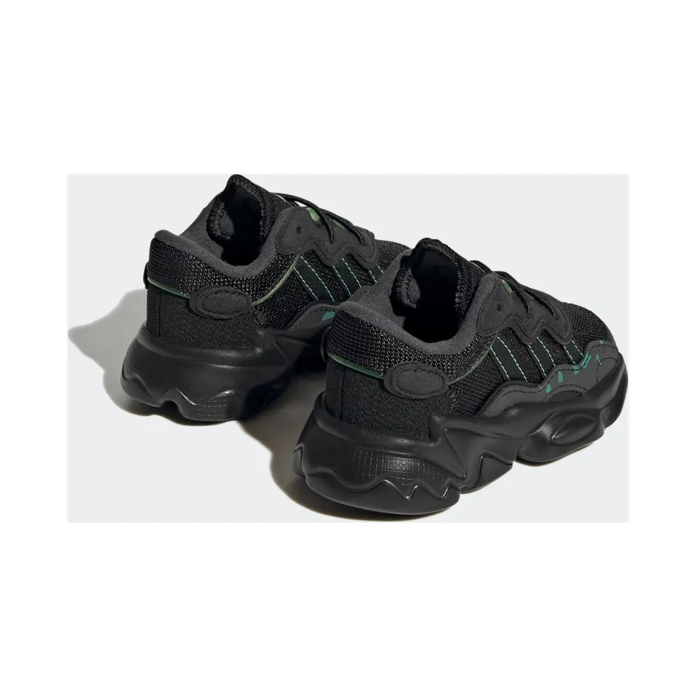 Adidas OZWEEGO Core Black / Core Black / Solar Green (HR0242)