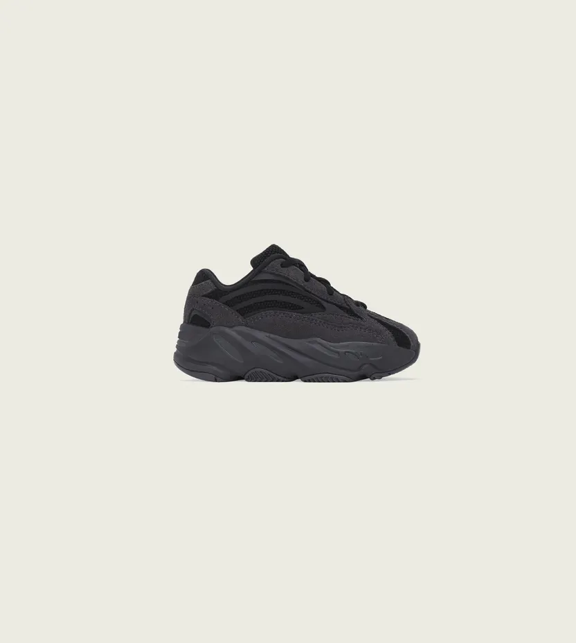 Adidas Yeezy Boost 700 V2 VANTA (FU6686)