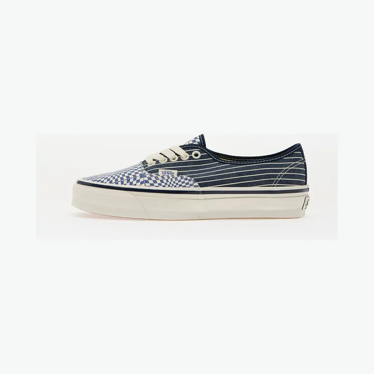 Vans LX Authentic 44 “Opti Black” (VN000D9NAHD1)