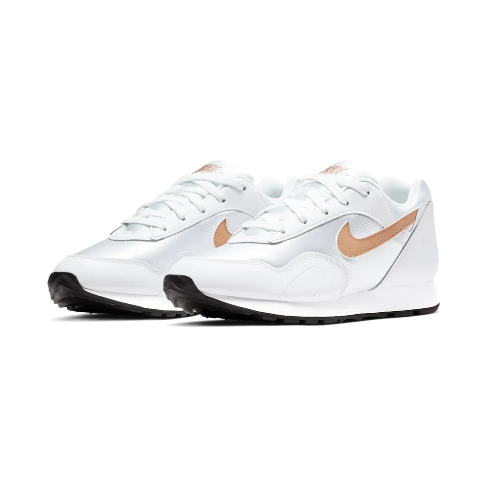 Nike Outburst “Summit White / Black / Praline” (AO1069-110)