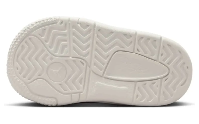 jordan-flight-court HF3331-104
