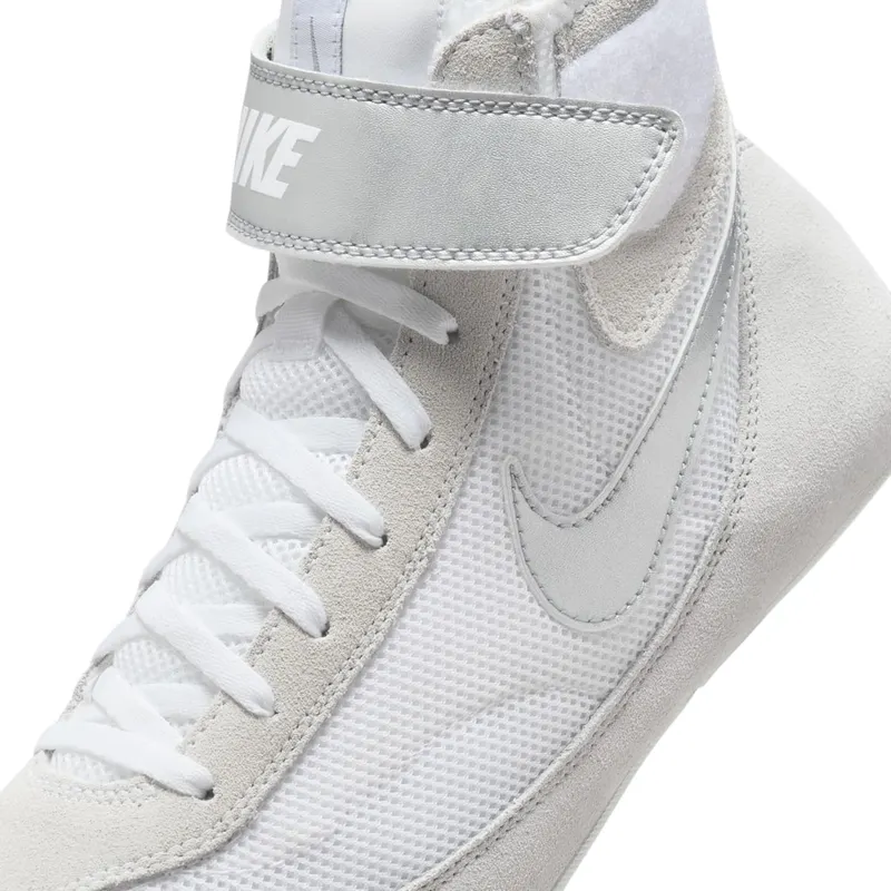 Nike Speedsweep 7 Wrestling “White / Metallic Silver” (366683-100)