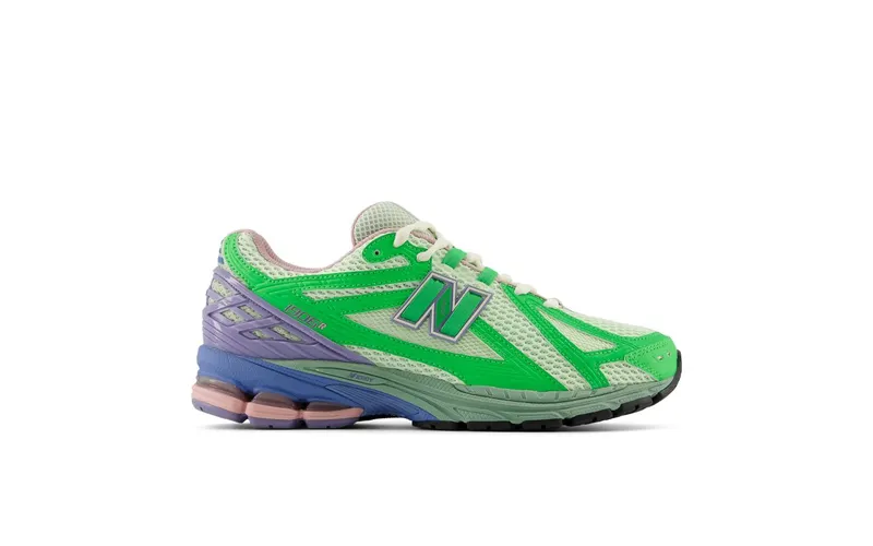 New Balance 1906R “Green Astral Purple” (M1906RVA)