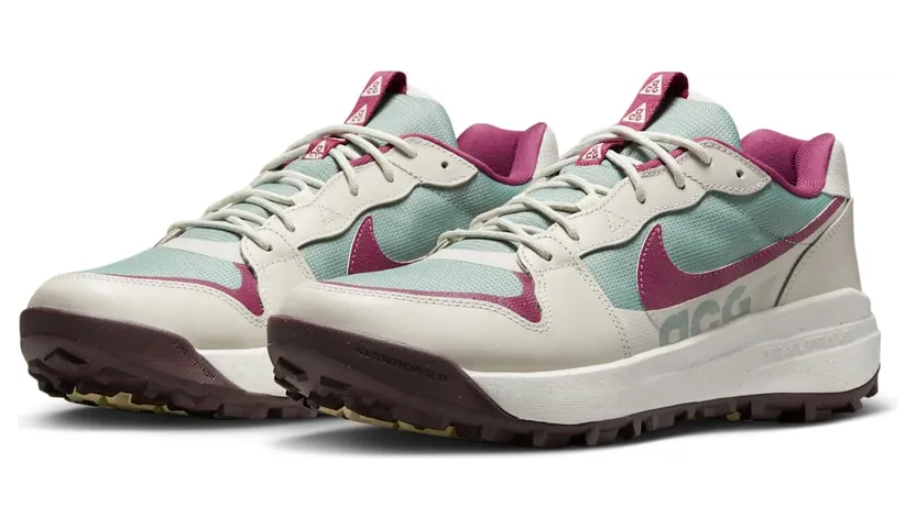 nike-acg DX2256-300