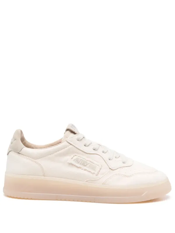 Autry Medalist Low – Beige (AULMCA01)