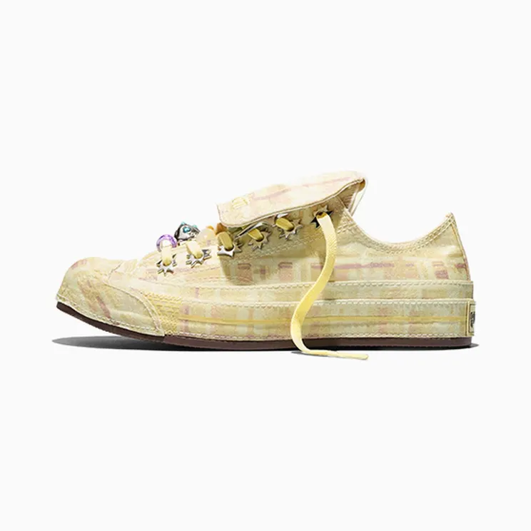 converse-chuck-taylor-all-star A22205C