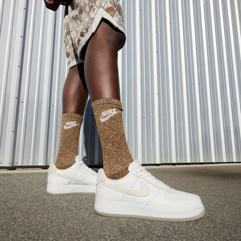 Nike Air Force 1 ’07 LV8 “Summit White” (FN5832-100)