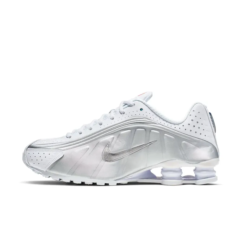 Nike Shox R4 White Metallic Silver White/Metallic Silver-Bright Crimson-Metallic Silver (104265-131)