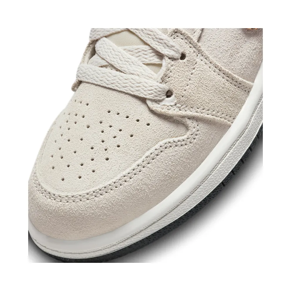 Jordan 1 Mid SE Light Orewood Brown White Light British Tan Metallic Gold (DZ5370-102)