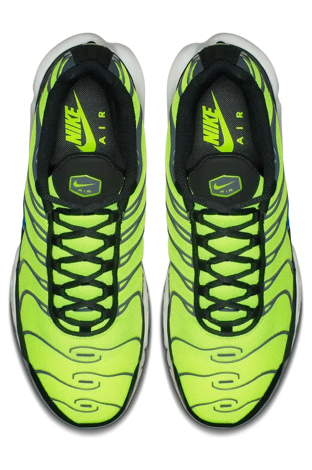 nike-air-max 852630-700