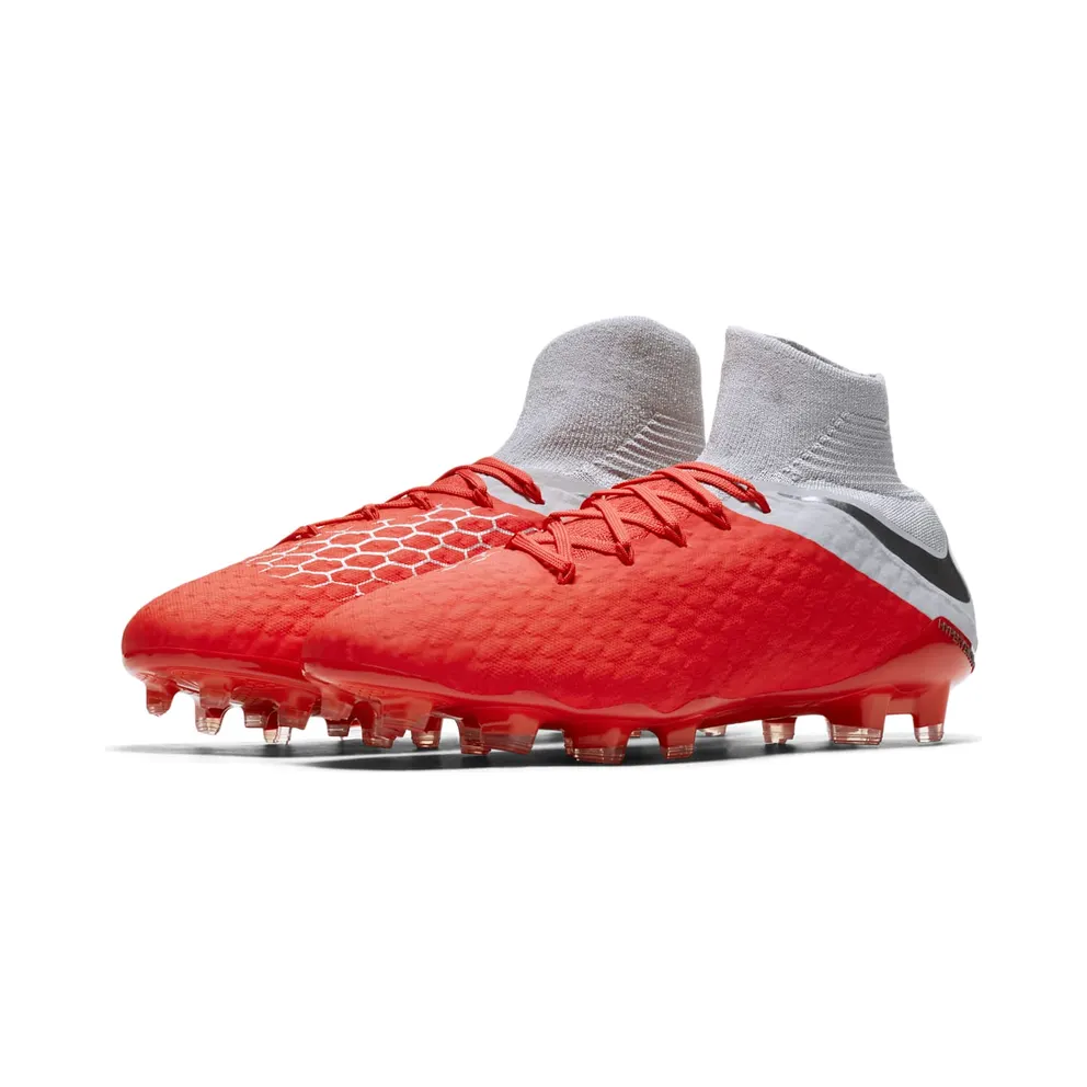 Nike Hypervenom Phantom 3 Pro DF FG “Light Crimson / Wolf Grey / Metallic Silver / Metallic Dark Grey” (AJ3802-600)