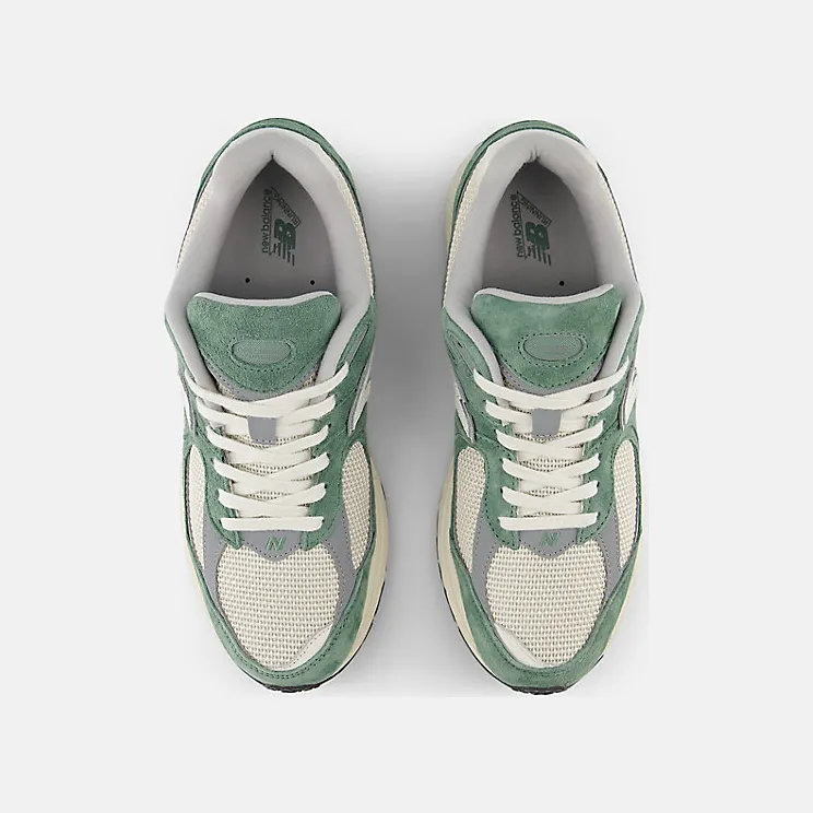 new-balance-2002r U2002RRC