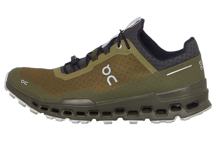 on-running-sneaker 4499541