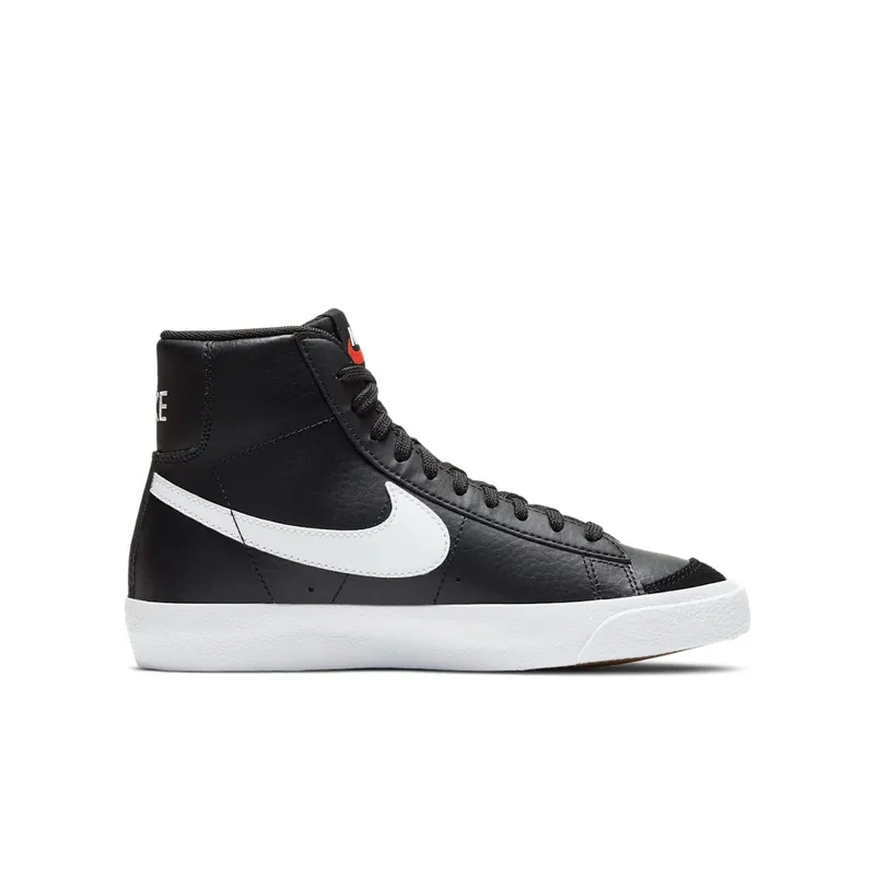 Nike Blazer Mid ’77 Older Kids’ Black (DA4086-002)