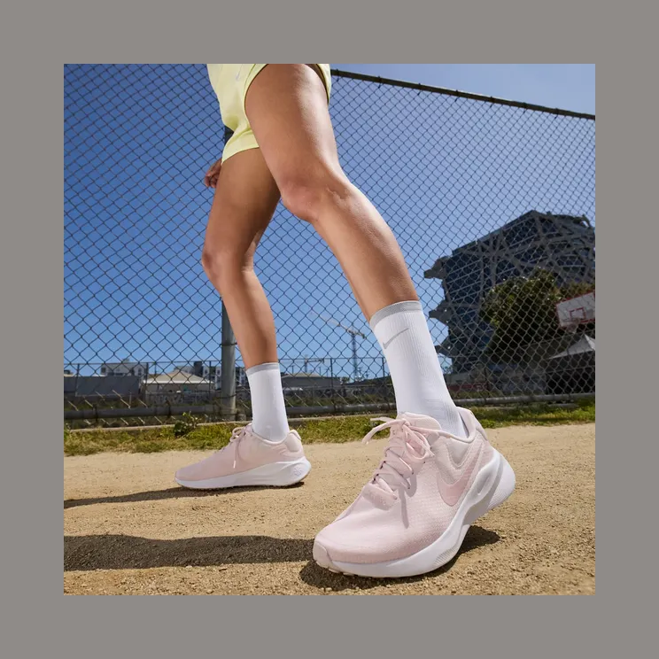 nike-revolution FB2208-600