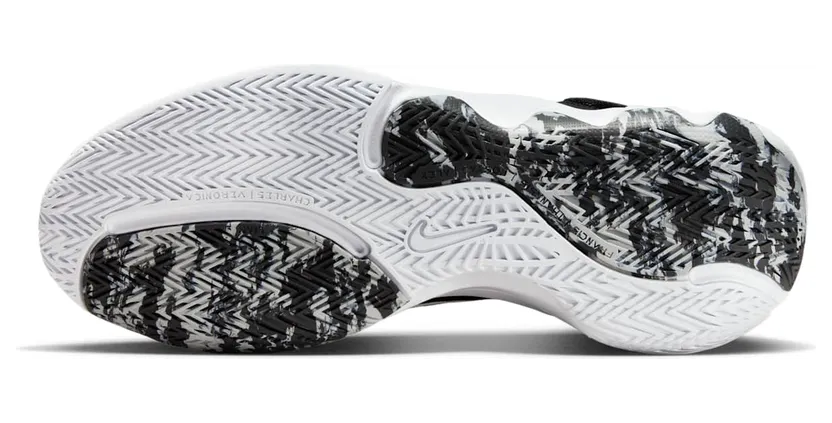 nike-giannis-immortality DM0825-001