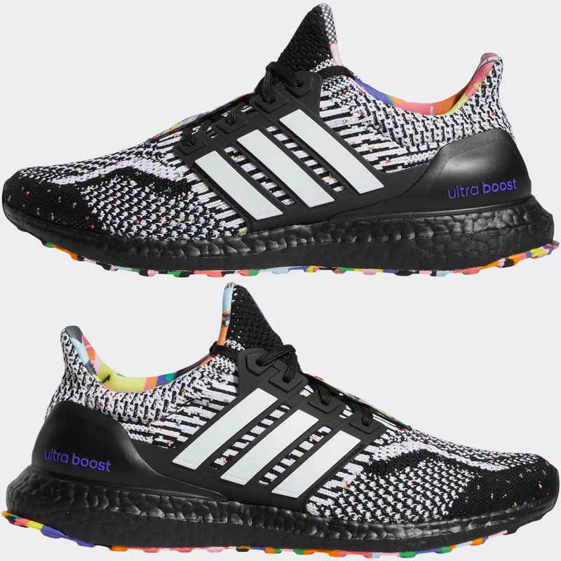 Adidas Ultraboost 5.0 DNA Core Black / Cloud White / Purple (GY4424)