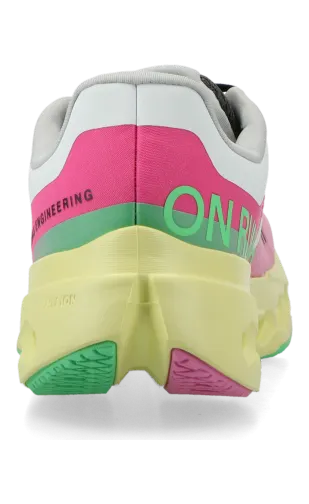 on-cloudsurfer 3WE30053214