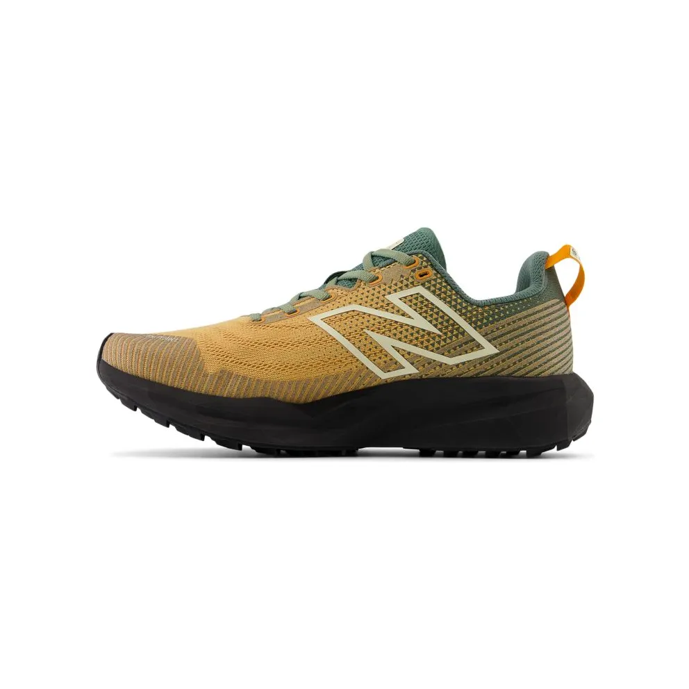 New Balance FuelCell Venym Dried Apricot Black Cement Juniper