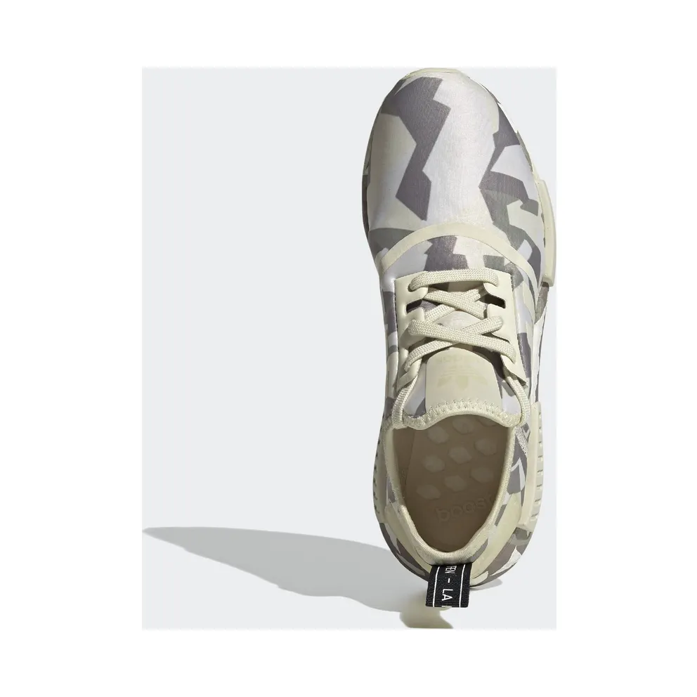 adidas NMD R1 Sand Sand/Core Black/Off White (EF4262)