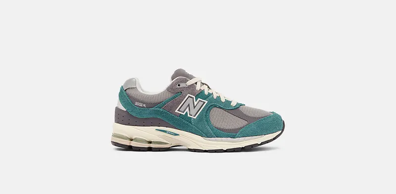 New Balance 2002R “New SPRUCE MAGNET” (M2002REM)
