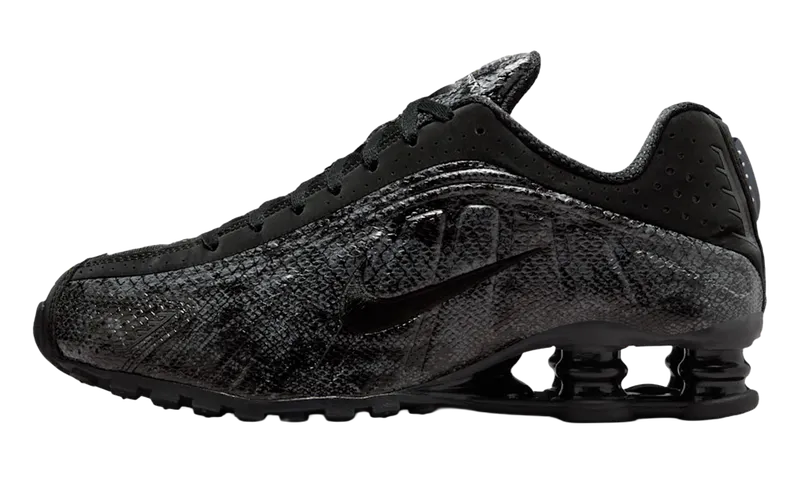 Nike Shox R4 “Black Snakeskin” (IM6050-001)
